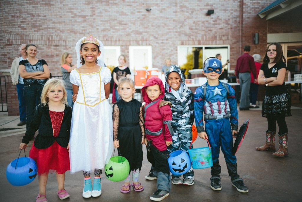 children dressed for halloween events in rhode island