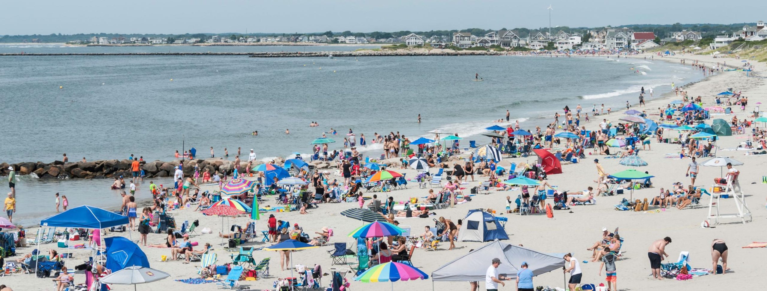 Families enjoying Rhode Island beaches